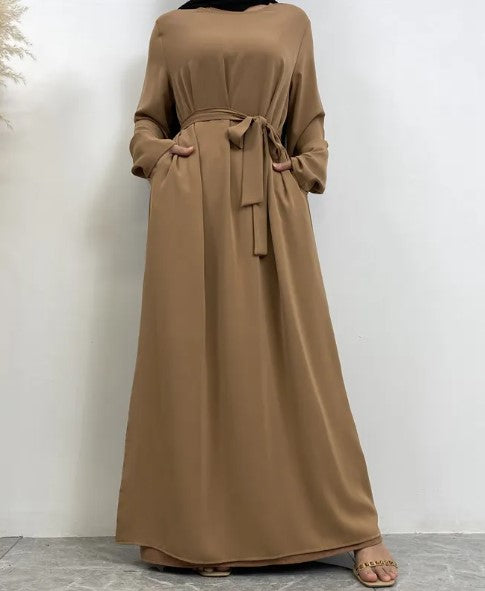 Abaya Hijab Kjole til Muslimske Kvinder – Beskeden og Elegant